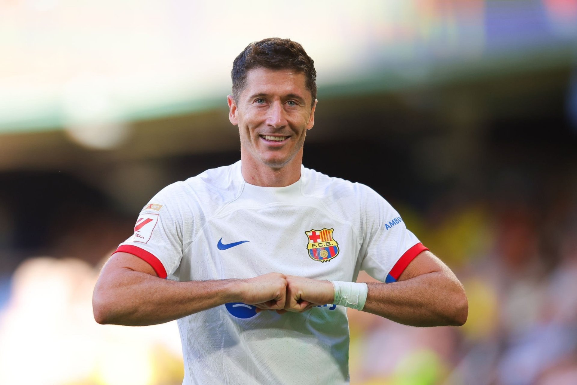 壹号娱乐-莱万多夫斯基在独行侠比赛中精彩发挥转会期法兰克福调整名单，赛前勒沃库森调整名单以备德甲瞬间刷屏的简单介绍