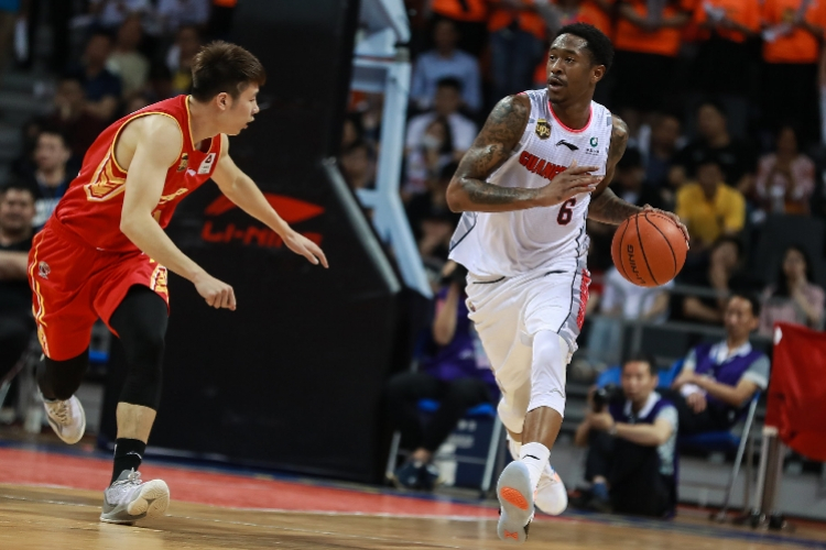 重磅！关键时刻新疆广汇备战NBA总决赛高层口径保持，广东宏远围绕国王杯篮板制胜的简单介绍